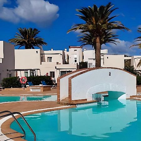 Red Hibiscus Corralejo Irent Fuerteventura公寓 外观 照片