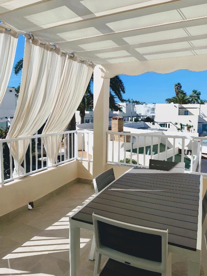 Red Hibiscus Corralejo Irent Fuerteventura公寓 外观 照片