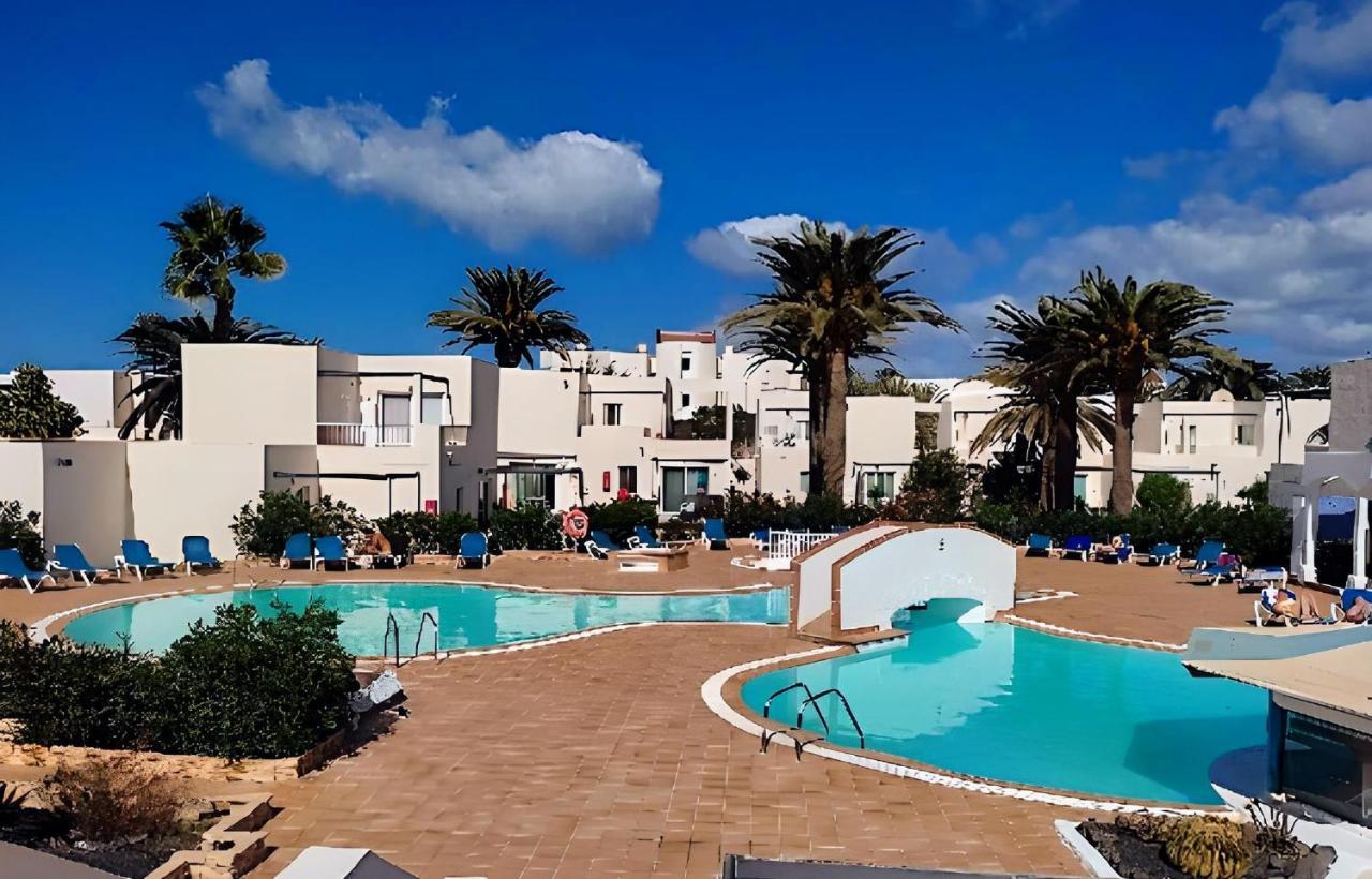 Red Hibiscus Corralejo Irent Fuerteventura公寓 外观 照片