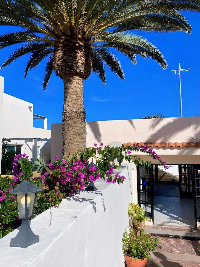 Red Hibiscus Corralejo Irent Fuerteventura公寓 外观 照片